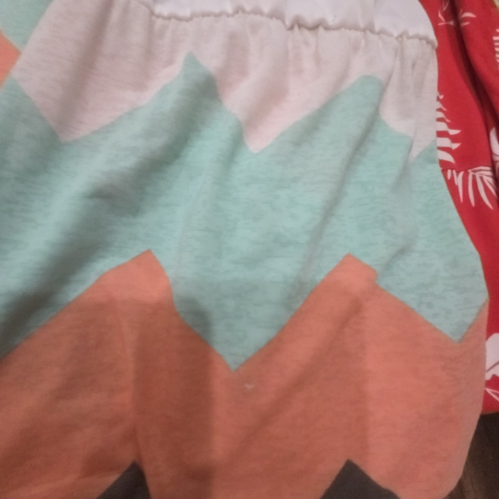 Chevron Patterned Maxi‎ Skirt-size Small - Picture 7 of 7
